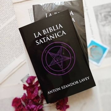 portada La Biblia Satánica