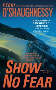 portada Show No Fear: A Nina Reilly Novel