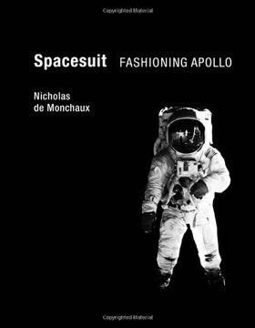 spacesuit,fashioning apollo (en Inglés)