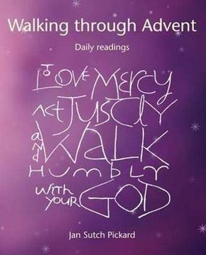 portada Walking Through Advent: Daily Readings (en Inglés)
