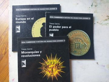 Monarquías y revoluciones (in Spanish)
