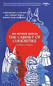 portada Boy Between Worlds: The Cabinet of Curiosities (en Inglés)