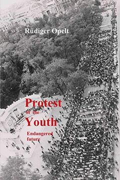 portada Protest of the Youth: Endangered Future (en Inglés)