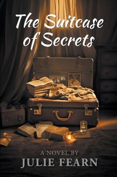 portada The Suitcase of Secrets (en Inglés)