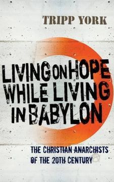 portada Living on Hope While Living in Babylon
