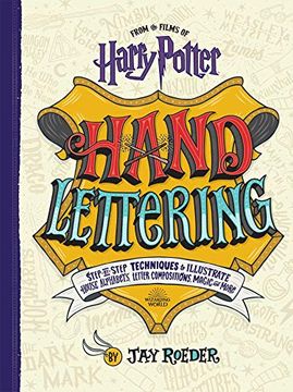 portada Harry Potter Hand Lettering (in English)