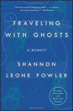portada Traveling With Ghosts: A Memoir (en Inglés)