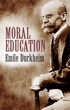 portada moral education (en Inglés)