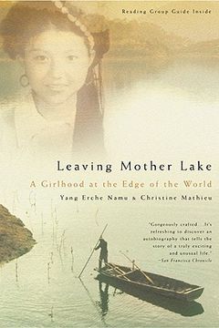 portada Leaving Mother Lake: A Girlhood at the Edge of the World (en Inglés)