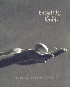 portada Knowledge in the Hands (en Inglés)