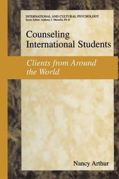 portada counseling international students: clients from around the world (en Inglés)