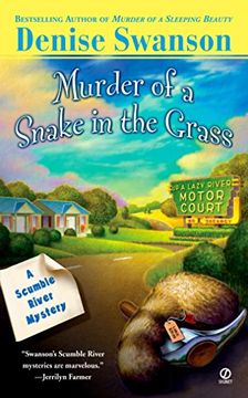 portada Murder of a Snake in the Grass (Scumble River Mystery) (en Inglés)