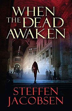 portada When the Dead Awaken (in English)