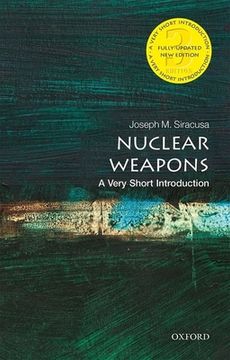 portada Nuclear Weapons: A Very Short Introduction (en Inglés)