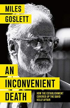 portada An Inconvenient Death: How the Establishment Covered up the David Kelly Affair (in English)