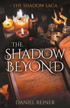 portada The Shadow Beyond (en Inglés)
