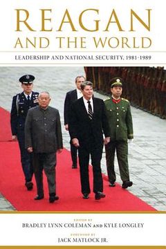 portada Reagan and the World: Leadership and National Security, 1981-1989 (en Inglés)