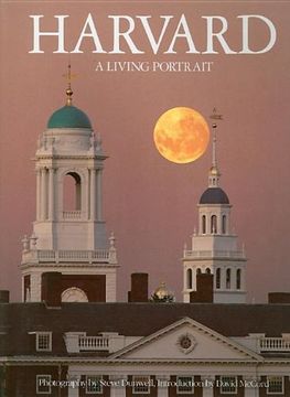 portada Harvard: A Living Portrait: Revised 2007 (en Inglés)