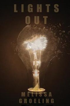 portada Lights Out (in English)