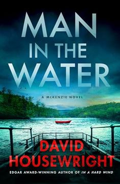 portada Man in the Water: A McKenzie Novel (en Inglés)