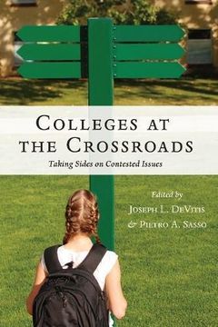 portada Colleges At The Crossroads New ed (en Inglés)