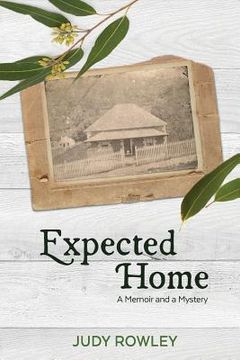 portada Expected Home: A Memoir and a Mystery (en Inglés)