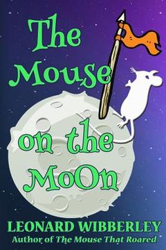 portada The Mouse On The Moon (en Inglés)