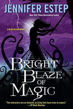 portada Bright Blaze of Magic (Black Blade) (en Inglés)