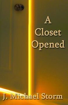 portada A Closet Opened (en Inglés)