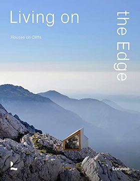 portada Living on the Edge (in English)