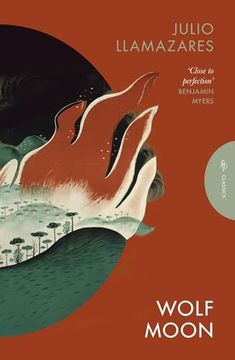 portada Wolf Moon (Pushkin Press Classics) (en Inglés)