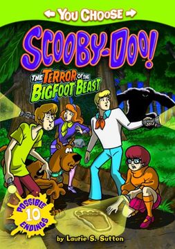 portada The Terror of the Bigfoot Beast (You Choose Stories: Scooby-Doo) (in English)