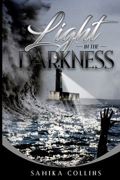 portada Light In the Darkness (en Inglés)