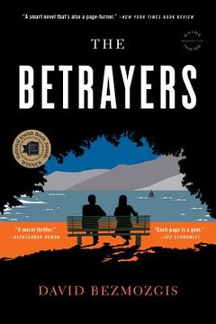 portada The Betrayers: A Novel (in English)