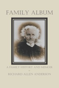 portada Family Album: A Family History and Memoir (en Inglés)