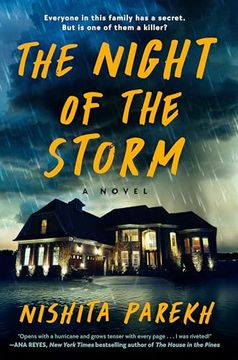 portada The Night of the Storm: A Novel (in English)