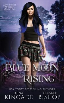 portada Blue Moon Rising (en Inglés)