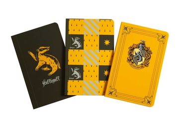 portada Harry Potter: Hufflepuff Pocket Notebook Collection (Set of 3) (in English)