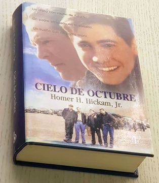 portada Cielo de Octubre (in Spanish)