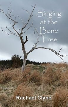 portada Singing at the Bone Tree (en Inglés)