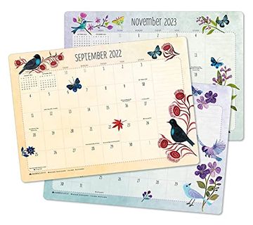 portada Geninne Zlatkis 2022-2023 Desk pad Monthly Calendar: Feathered Friends | 17-Month Calendar (Aug 2022 - dec 2023) | 18. 75" x 13. 5" | Large Monthly Grids (in English)