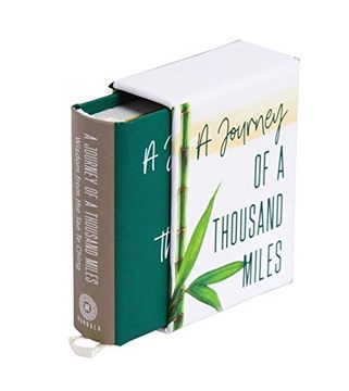 portada A Journey of a Thousand Miles: Inspirations From the tao te Ching (Tiny Book) (en Inglés)
