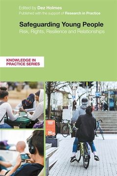 portada Safeguarding Young People: Risk, Rights, Resilience and Relationships (in English)