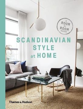 portada Scandinavian Style at Home: A Room-by-Room Guide (en Inglés)