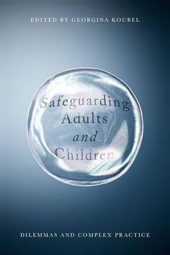 portada Safeguarding Adults and Children: Working With Children and Vulnerable Adults (en Inglés)