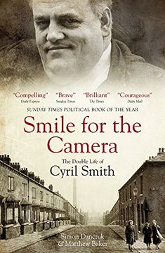 portada Smile for the Camera: The Double Life of Cyril Smith