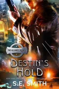 portada Destin's Hold: Science Fiction Romance (en Inglés)
