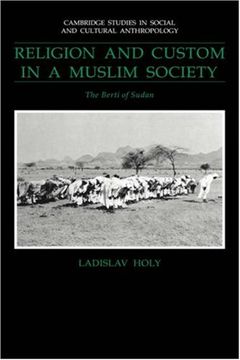portada Religion and Custom in a Muslim Society Hardback: The Berti of Sudan (Cambridge Studies in Social and Cultural Anthropology) (en Inglés)
