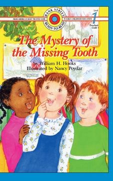 portada The Mystery of the Missing Tooth: Level 1 (en Inglés)