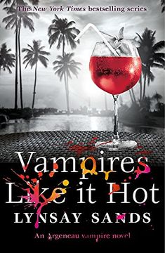 portada Vampires Like It Hot (Paperback) (en Inglés)